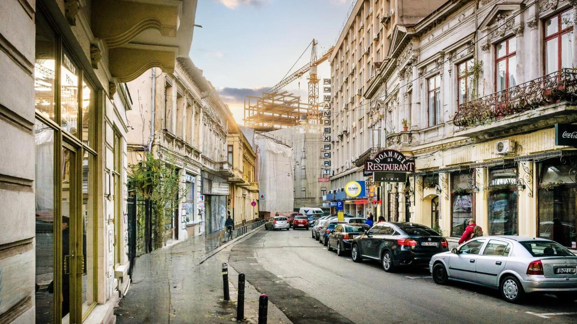 Historic Charm, Modern Comfort - Accommodation In The Heart Of The Old Town Bucharest Exterior photo